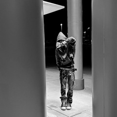 BLACK0UT(ft.DOP3 SLANDER)