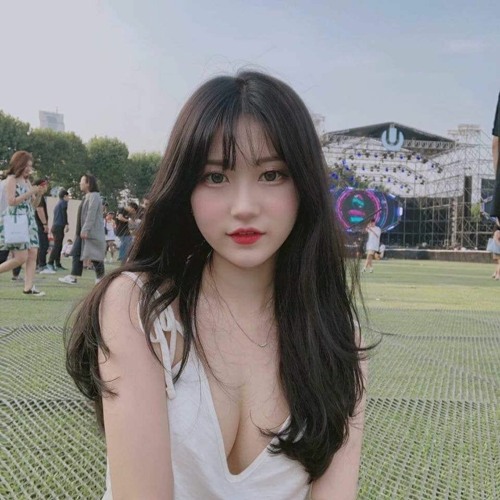 Cô Nương Bên Cầu 桥边姑娘 - 张茜 Cover