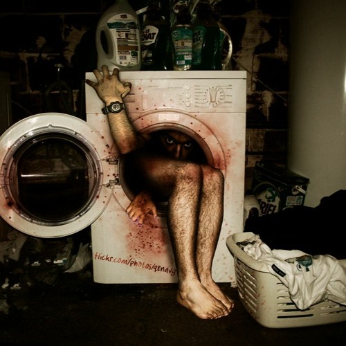 WASHING MACHINE FT. EHCAPA (PROD.HELLASMOKE)