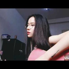 THẰNG ĐIÊN ( Justa Tee ft Phương Ly) - Acoustic cover by LyLy
