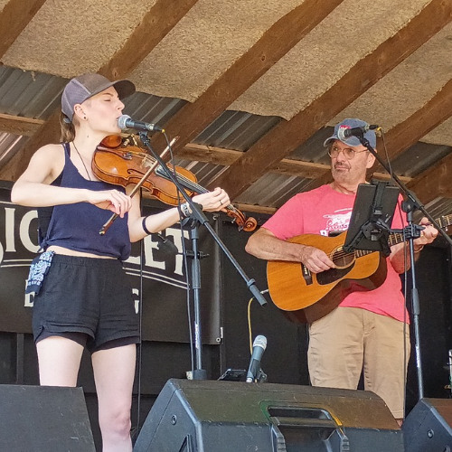 Arts on Fire - 2025 Mayville Bluegrass Festival Highlights with Sally Schaefer - September 26, 2025