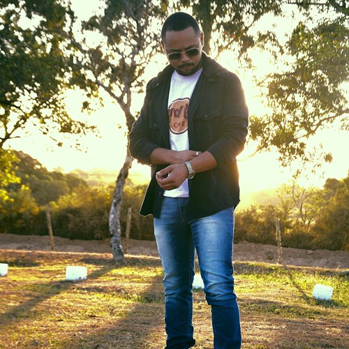 Alma Gêmea - Guilherme Mota (Cantor)