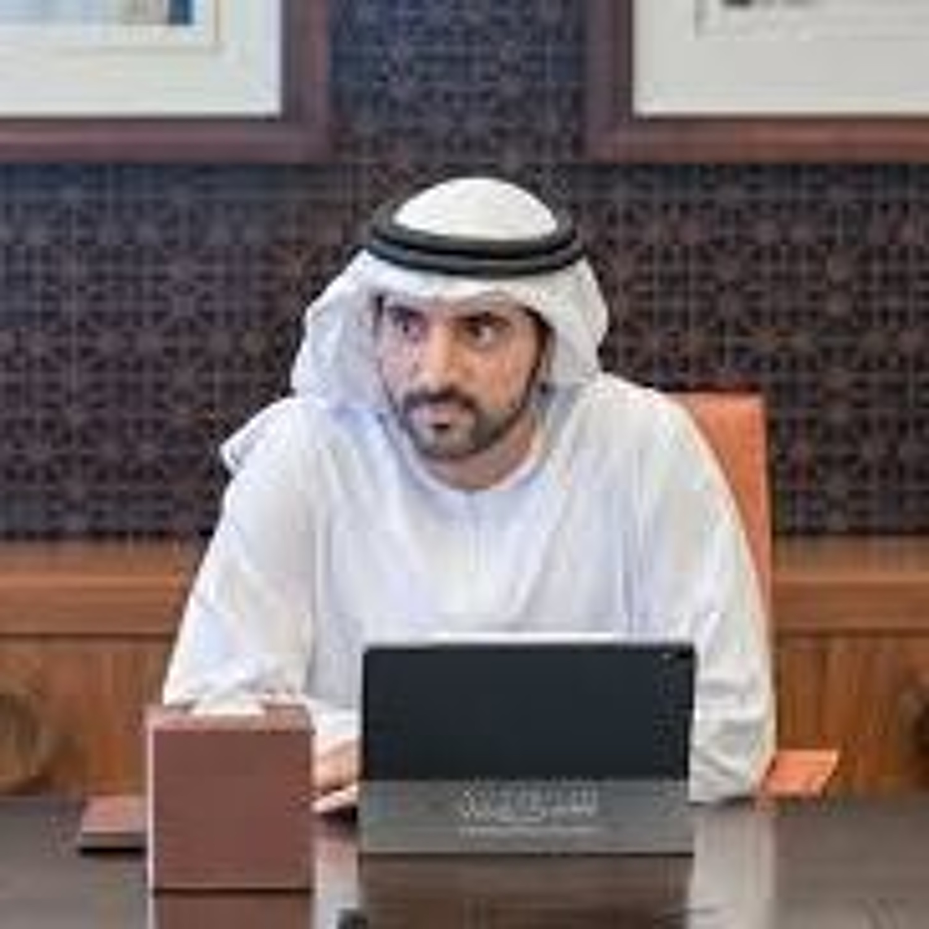 Dubai Wins Major AI Conference, Abu Dhabi’s EV Hub! episode artwork