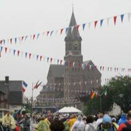 Dorothé Van Gorp & Adelheid Den Hollander – Zendmast Kerk Overasselt