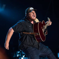 Luke Combs - The Kind of Love We Make - Official Acoustic