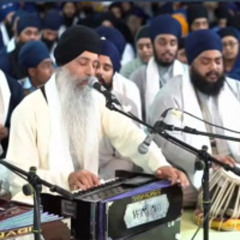Aavahu Bhainae Gal Mileh Ank Sehaelarreeaah - Bhai Harpreet Singh Jee (Toronto)