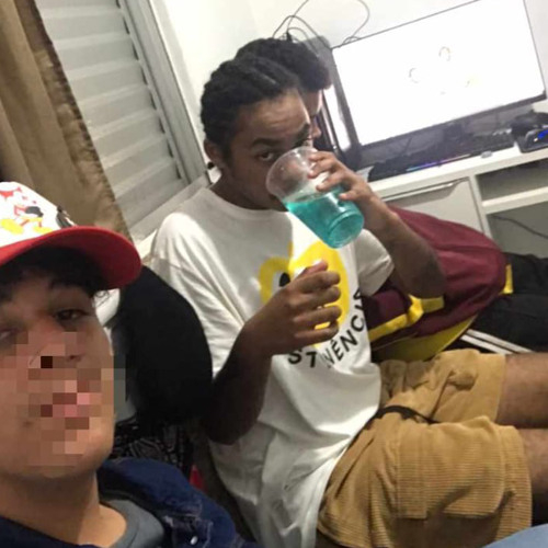 na minha mesa tem um arsenal, mas nem falo da inglaterra☠️