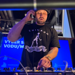 DJ Charlie Brown pres. Glitterball warm up live at Fitness 77 Bratislava  19.3.2026