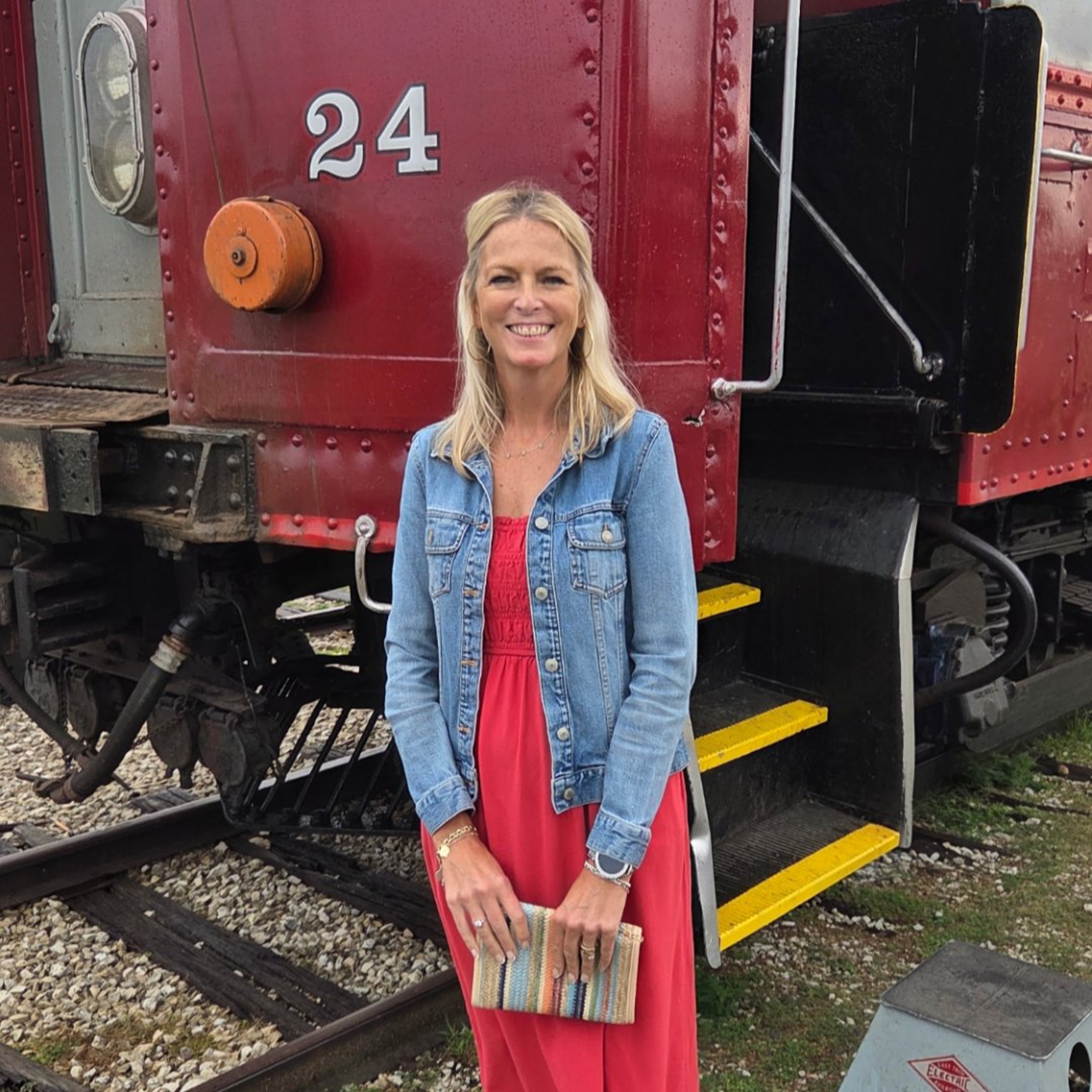 Dorene Discovers The East Troy Rail Car (8/3/26) episode artwork