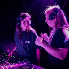 Esther b2b Steffi - kassengeklimper