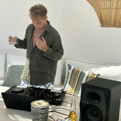 Garyyy - UK House Set 01