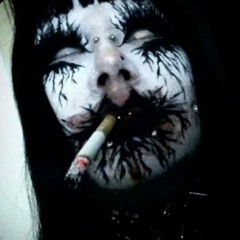 ☠︎︎