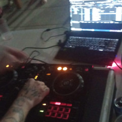 Leozinmusic @ houseset