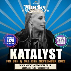 In to the Jungle Mix - Mucky Warm up