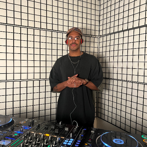 Stream Zack Fox @ CS Radio - 11/13/2025 by Community Service Radio