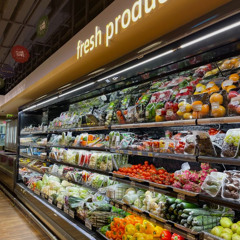 Buying groceries – conversation audio file AI generated