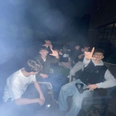 Под твоим окном