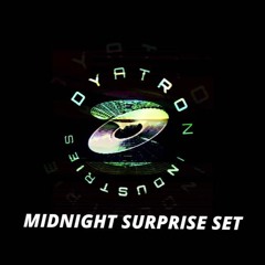 Dyatronmidnight