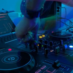 techno und 140 | Voossy