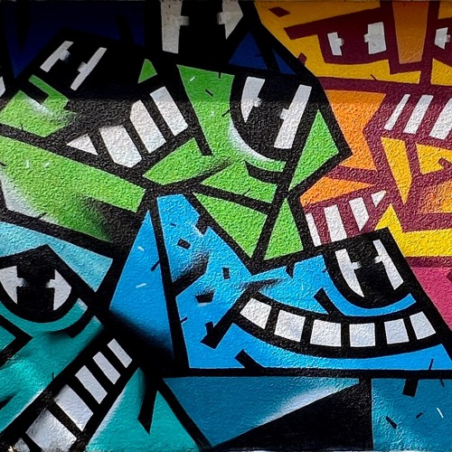 Vlad Caia (binaural soundtrack) & Pisica Pătrată (mural painting) x Un-hidden Bucharest