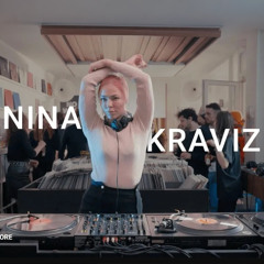 Yoyaku Instore Session with Nina Kraviz