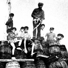 les avions passaient au dessus des tonneaux