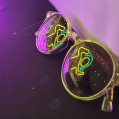 #hidingbehindtheheadphones 013