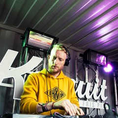In The Lab Presents: Low:r