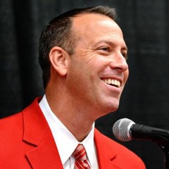 Ep 67: UNM Athletic Director Eddie Nuñez (TG 10.3.23)