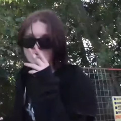 LOLIWZ–нюхать влюбляться
