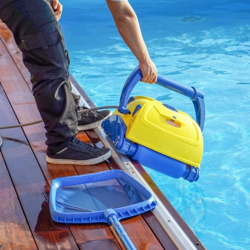 How should your pool be maintained each week in the summer?