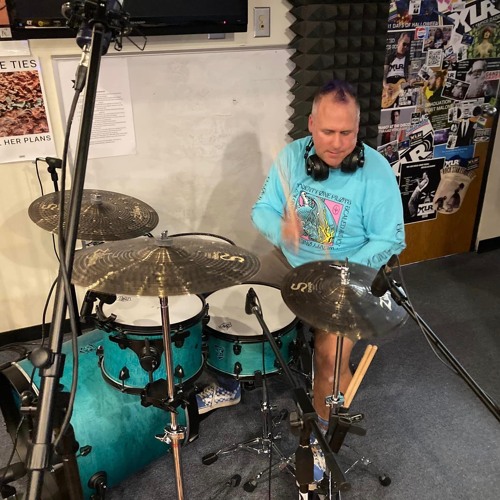 MEDIA 312 Drums Instructor reference Track-3