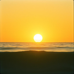 Chasing the Horizon