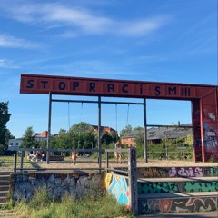 Knocked out by horseshoe theory horseshit