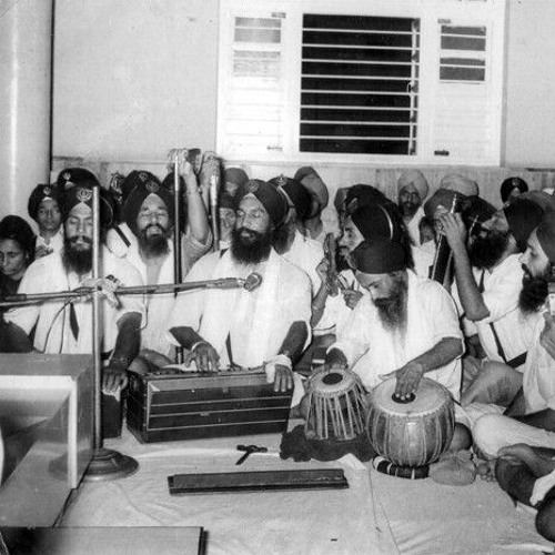 Bhai Mohinder Singh Ji SDO - amrit har kaa naam saadhsang raaveeai jeeo (Puratan Kirtan)