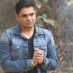 Rishi Rich talks with Sand