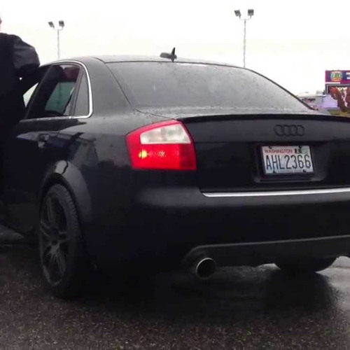 Олег Пахомов