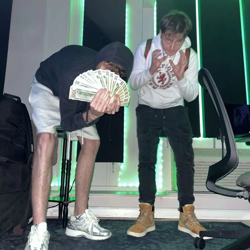 Crazywill203 juggin and juggin