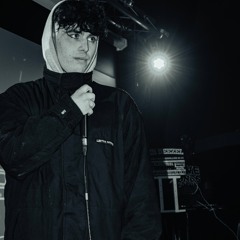 Waste [prod. Dylantheinfamous]