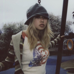 Bebadoobee – Rocket Ship To Mars Beat 'Moon" (prod. underbyte)