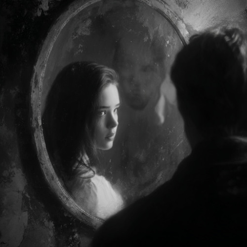 Ophelia's Mirror