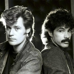 Daryl Halls & John Oates - 18 Sucessos