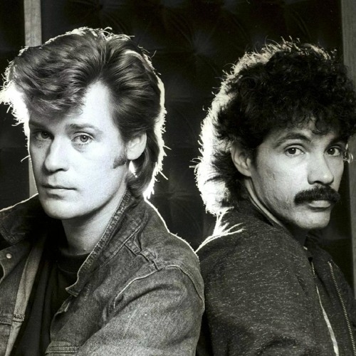 Daryl Halls & John Oates - 18 Sucessos