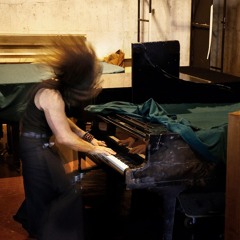 JynweythekYlow (Aphex Twin Preparation Study)