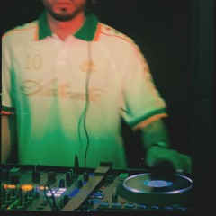 01 Techno 1010
