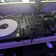 Twitch 3 Breaks session - Mixed by Dilute_2025-11-08.mp3