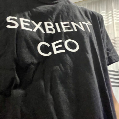 Crocs (@whapperx + @p.incomm)