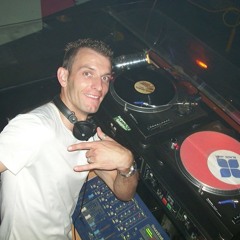S.V.E.N. in the Mix Okt_2002
