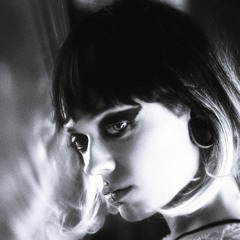 Moon Dancer - Darkwave/Dark Disco/Coldwave/Goth/Synthpop/Electro/EBM/New Beat/Italo/Techno