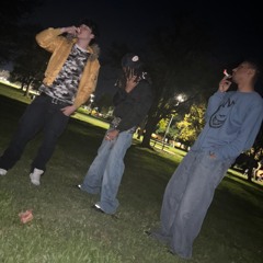 Top 10z (feat. Saknik)